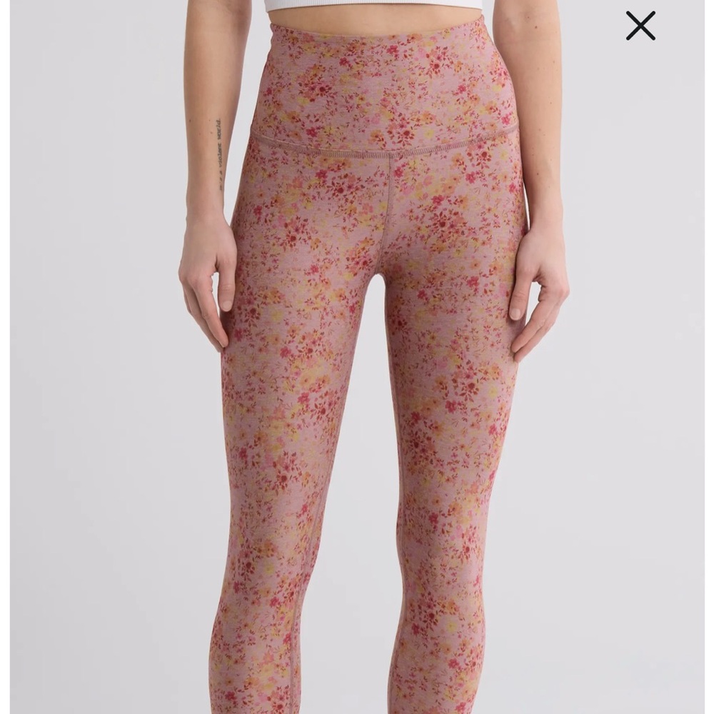 Beyond yoga leggings